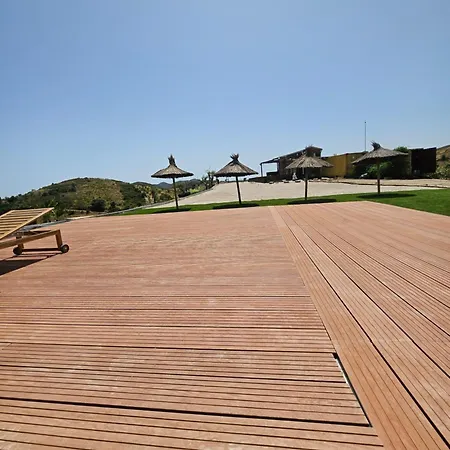 Portugals Infinity Eco Lantgård